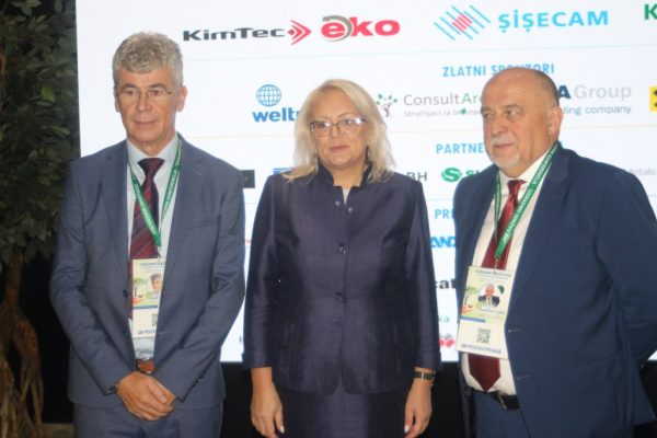 Gradonačelnik Brčko distrikta prim. dr. Zijad Nišić, predsjednica FBiH Lidija Bradara i predsjednik organizacionog odbora konferencije dr. sci. Tomislav Lukić