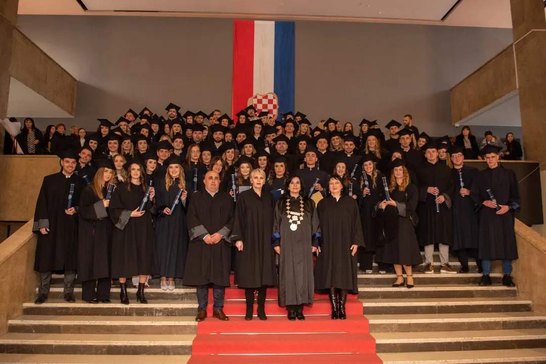 Promovirani magistri i prvostupnici prava, kriminalistike i sigurnosnog menadžmenta