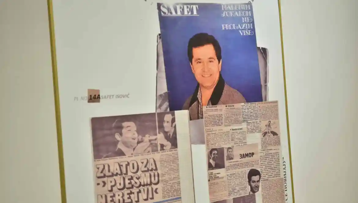 U Galeriji Općine Novi Grad otvorena izložba posvećena velikanu sevdaha Safetu Isoviću