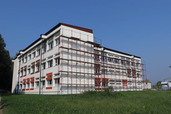 Ulaganje u školsku infrastrukturu poboljšava uvjete obrazovanja za učenike